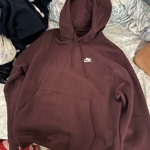 Nike Men's Burgundy Hoodie